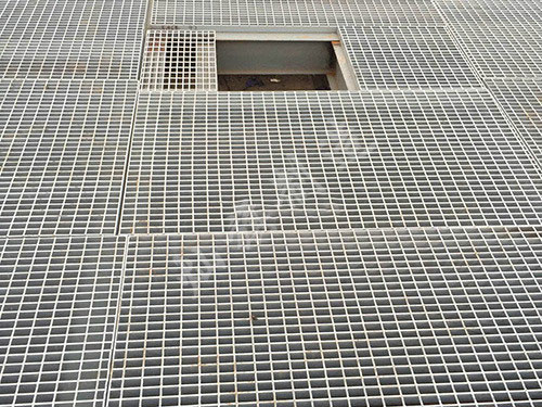 平臺(tái)鋼格板圖片1